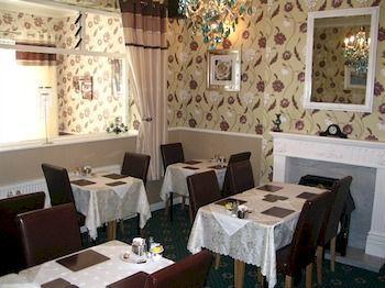 בלקפול The Cornhill Hotel מראה חיצוני תמונה