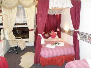 בלקפול The Cornhill Hotel מראה חיצוני תמונה